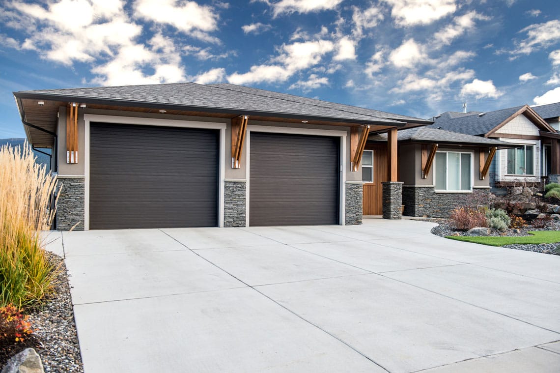Simple and cost effective dark doors for home garage